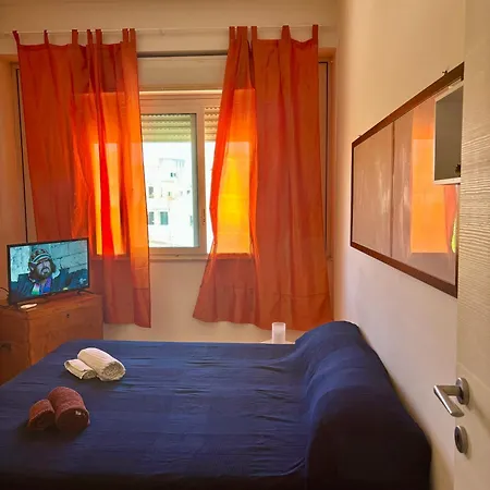 Travelers House Bed and Breakfast Παλέρμο